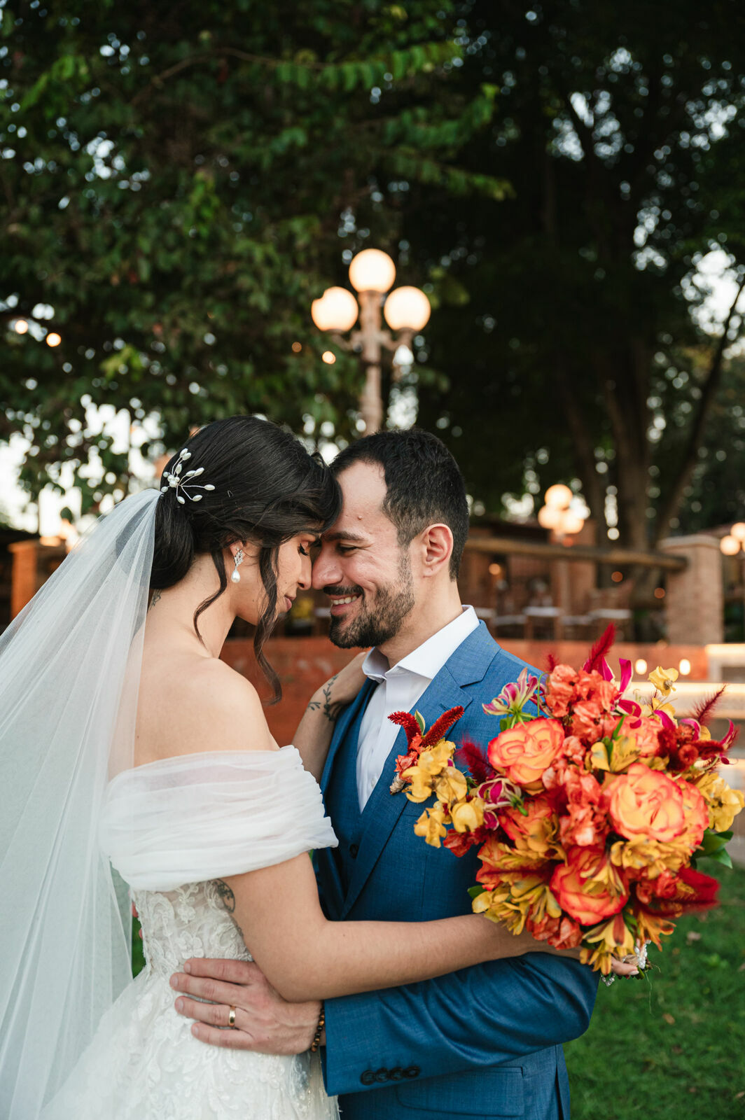 Foto Melhor horário para casar ao ar livre: garanta luz natural e fotos incríveis! Foto Melhor horário para casar ao ar livre: garanta luz natural e fotos incríveis! - Imagem 9