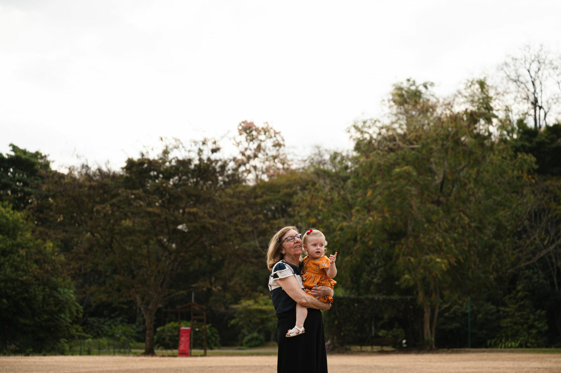 Foto ensaio familia parque curupira ribeirao preto ana mauricio e sara Foto ensaio familia parque curupira ribeirao preto ana mauricio e sara - Imagem 8