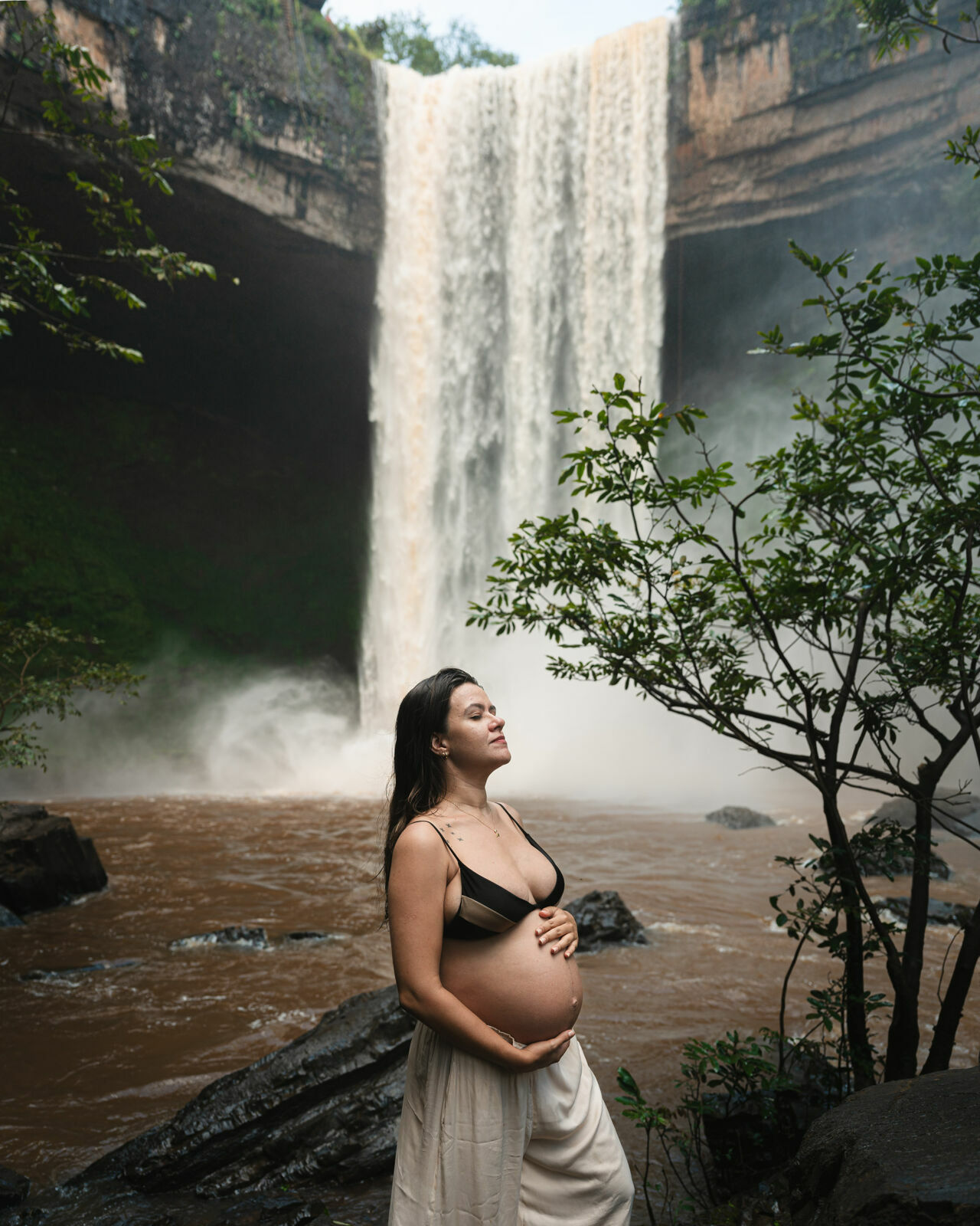 Foto ensaio gestante cachoeira altinopolis a espera do saulo Foto ensaio gestante cachoeira altinopolis a espera do saulo - Imagem 5
