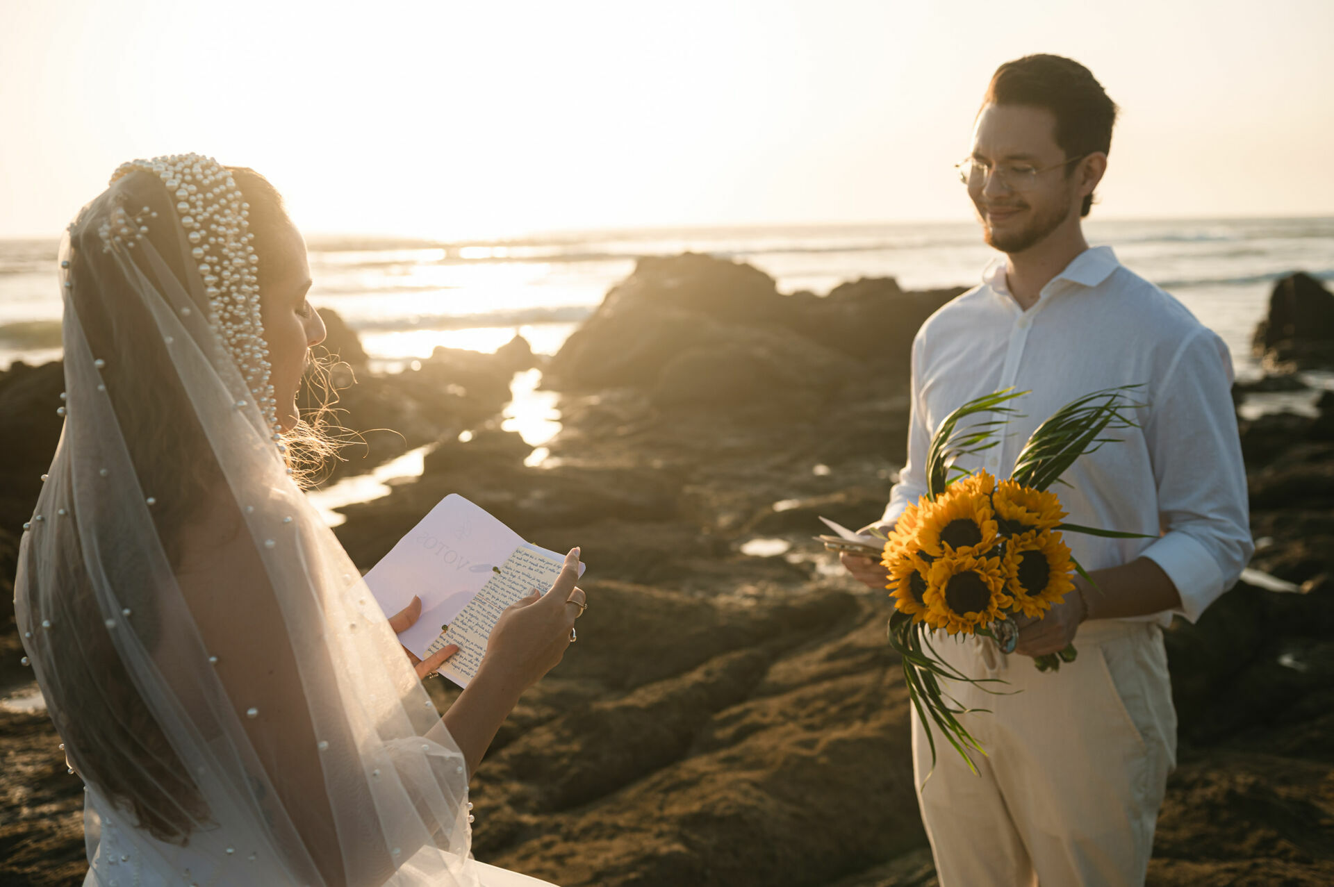 Foto Elopement Wedding Praia Langosta, Costa Rica | Barbara Gabriel (Versão Português) Foto Elopement Wedding Praia Langosta, Costa Rica | Barbara Gabriel (Versão Português) - Imagem 8