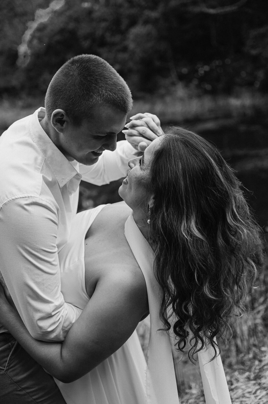 Foto ensaio prewedding vila embaubas floresta batatais karina gabriel Foto ensaio prewedding vila embaubas floresta batatais karina gabriel - Imagem 5