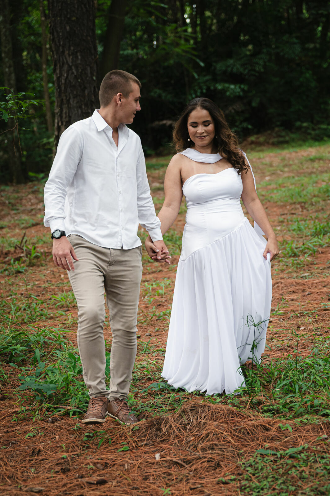 Foto ensaio prewedding vila embaubas floresta batatais karina gabriel Foto ensaio prewedding vila embaubas floresta batatais karina gabriel - Imagem 3