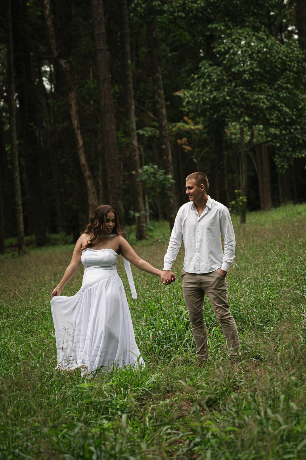 Foto ensaio prewedding vila embaubas floresta batatais karina gabriel Foto ensaio prewedding vila embaubas floresta batatais karina gabriel - Imagem 19