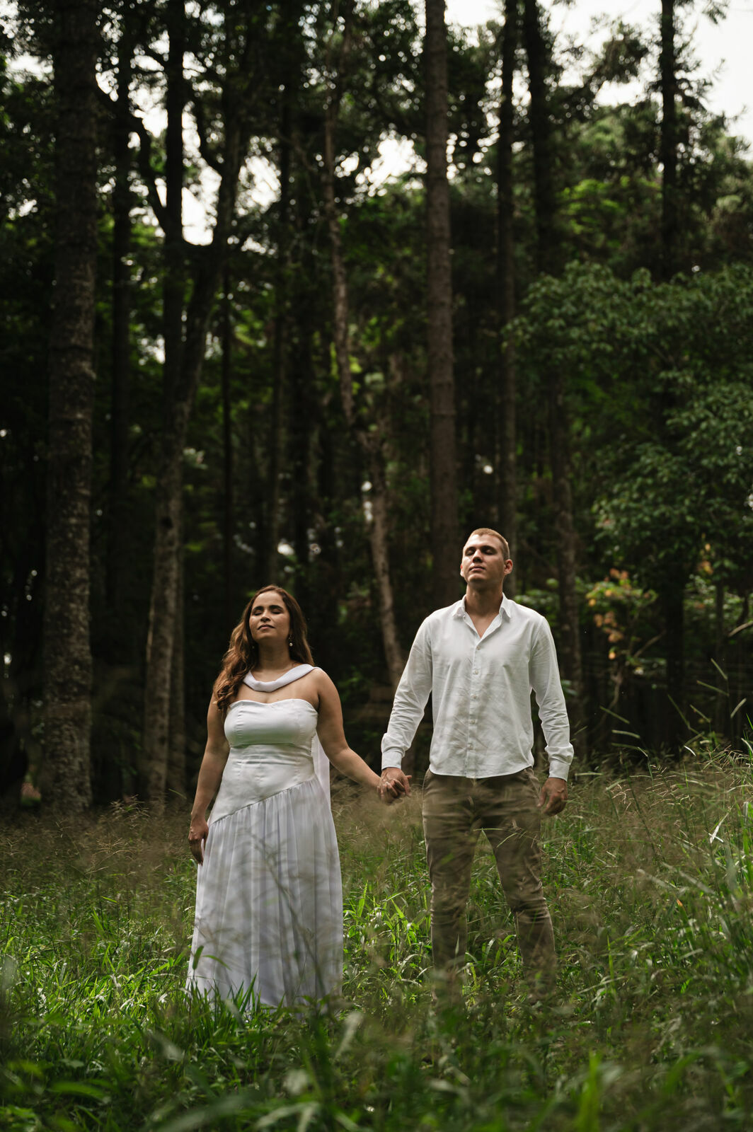 Foto ensaio prewedding vila embaubas floresta batatais karina gabriel Foto ensaio prewedding vila embaubas floresta batatais karina gabriel - Imagem 17