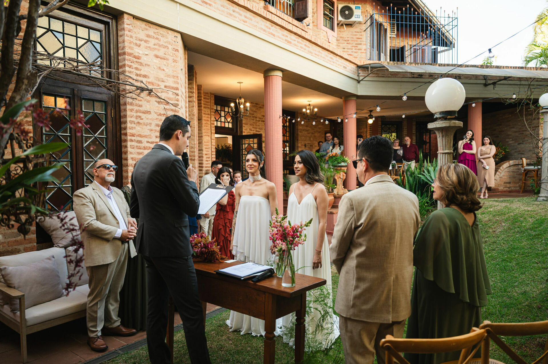 Foto mini casamento casa amprino ribeirao preto monalisa e nathalia Foto mini casamento casa amprino ribeirao preto monalisa e nathalia - Imagem 31