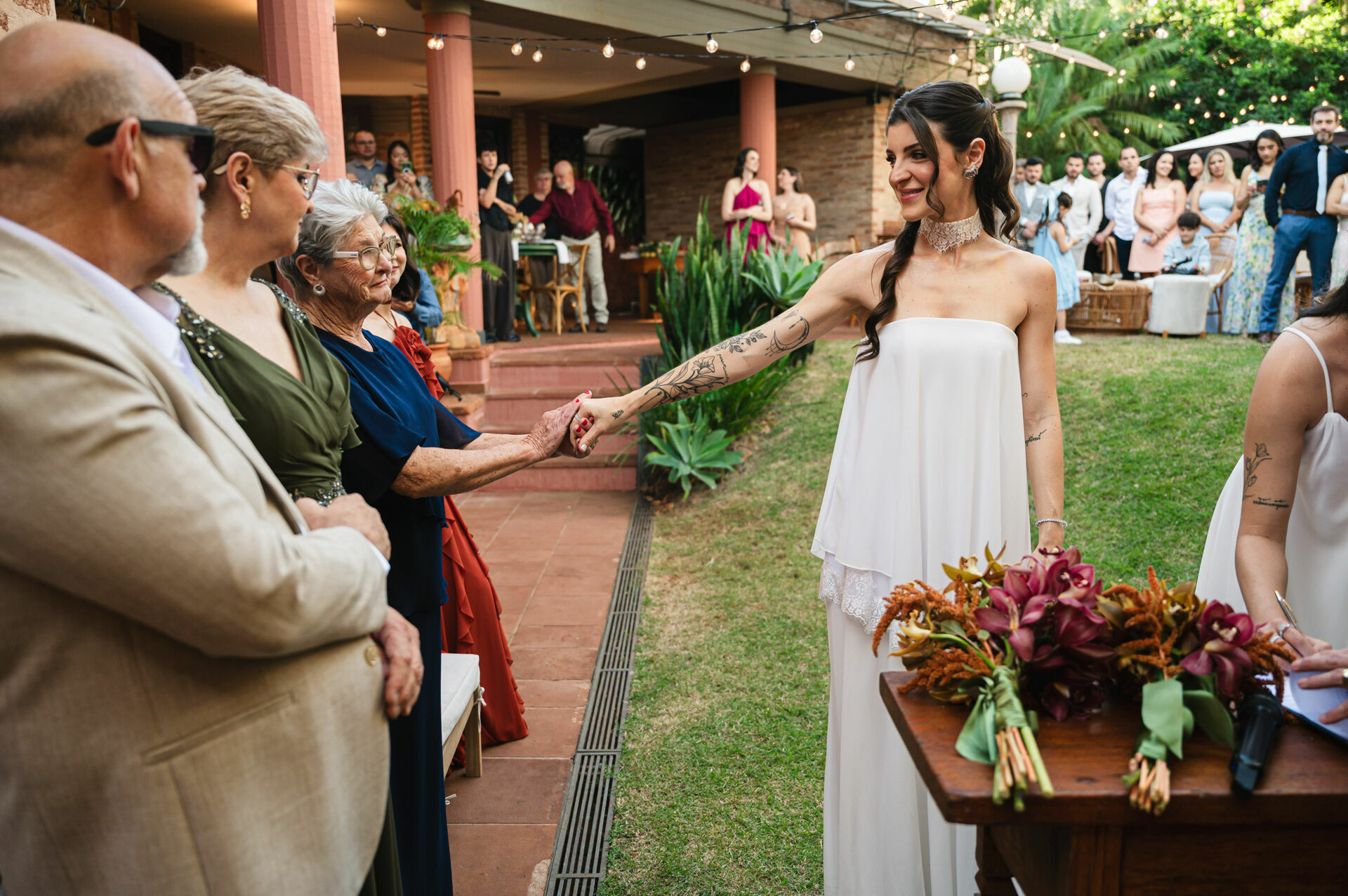 Foto mini casamento casa amprino ribeirao preto monalisa e nathalia Foto mini casamento casa amprino ribeirao preto monalisa e nathalia - Imagem 36